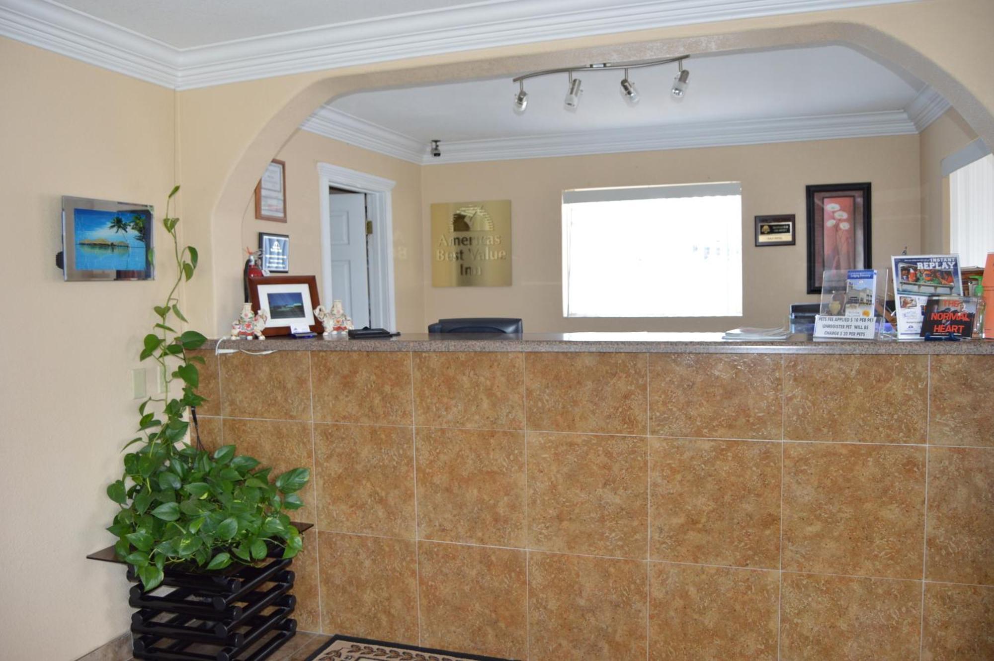 Americas Best Value Inn Gainesville Tx Экстерьер фото